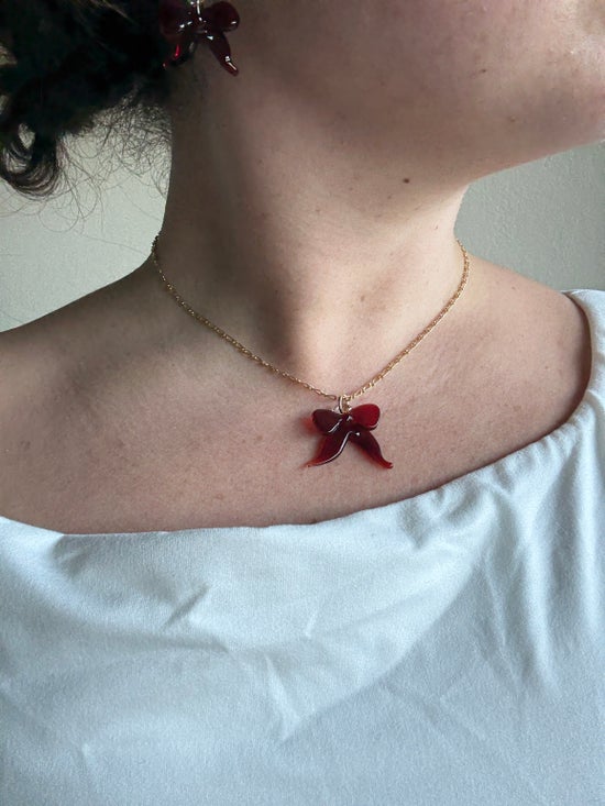 Little Bow Necklace